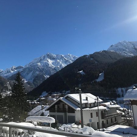 Hotel Garni Sorriso Ponte Di Legno Exteriör bild
